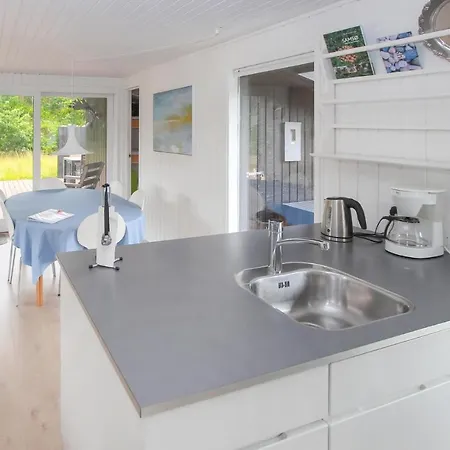 Nice In Sams With 3 Bedrooms And Wifi Prázdninový dům
